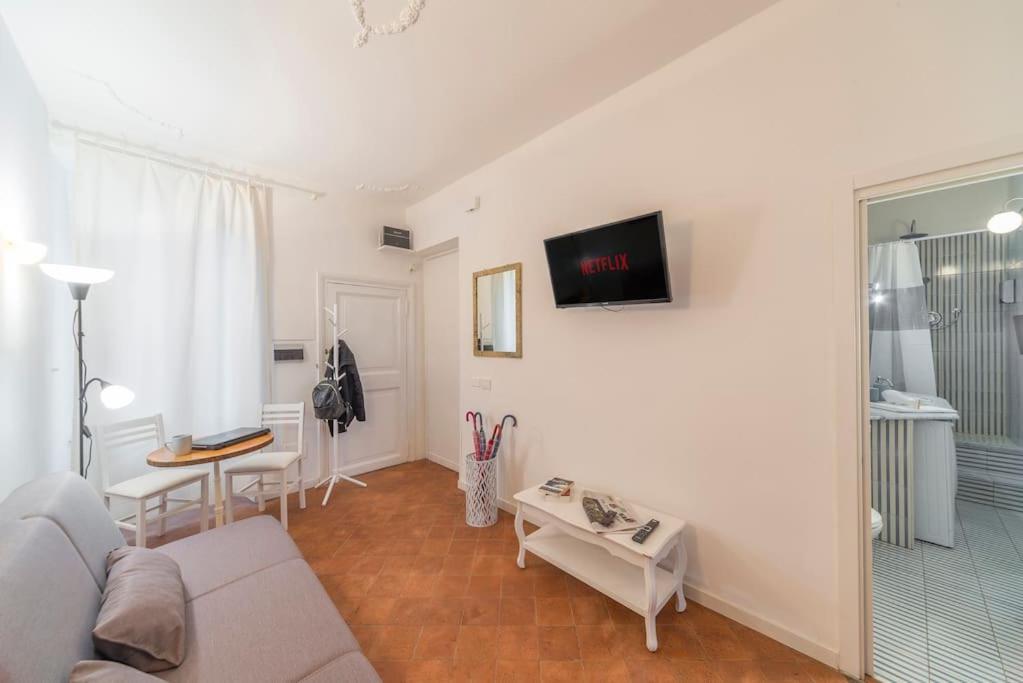 Trevi Domus Avignonesi Apartment Rom