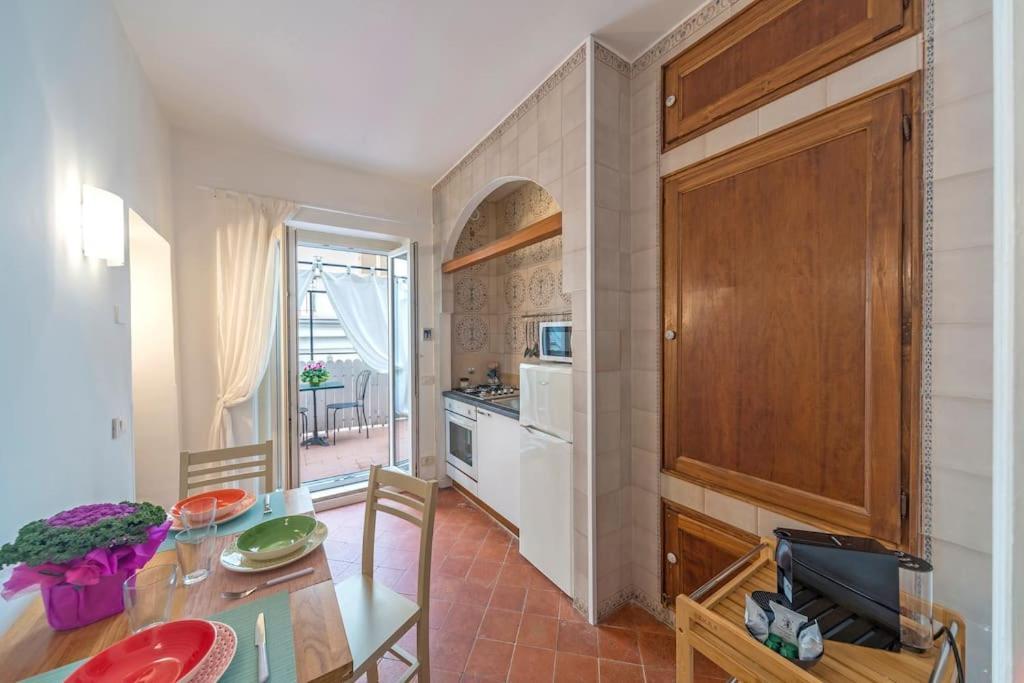 Apartment Trevi Domus Avignonesi Rom